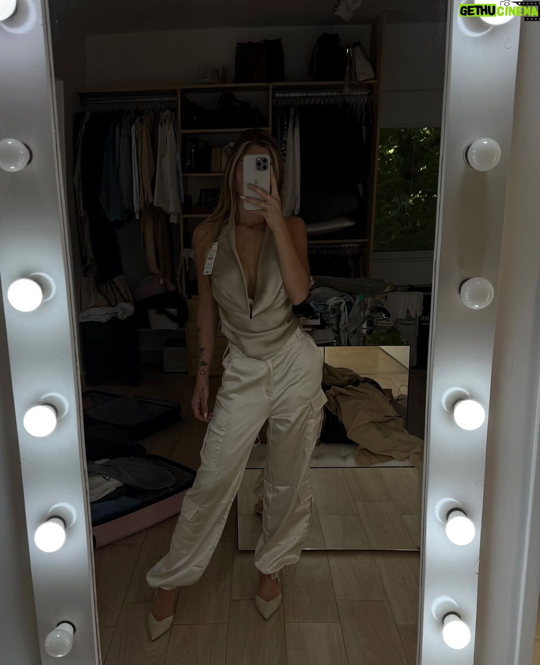 Romina Malaspina - 22.8K Likes - life lately <3