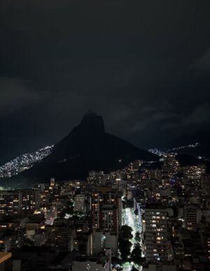 Romina Malaspina Instagram - Brasil nunca deja de sorprenderme 🇧🇷🙌🏼