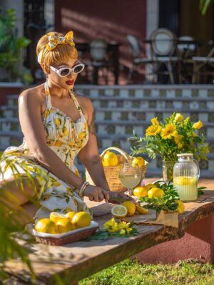 Rosaline Meurer Instagram - Lemons today, Lemonade tomorrow 🍋
#QUEENOFALLQUEENS👑