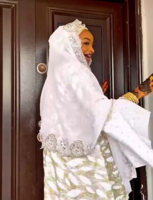 Rosaline Meurer Instagram - My Amarya 😍 OFFICIALLY OFF THE MARKET!
Congratulations my love on your union. May your marriage be filled with love, laughter, excitement, understanding and endless joy. I am super super happy for you. 🥰
Cheers to a happy ever after 🥂 💜