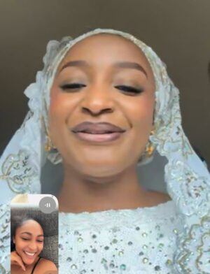 Rosaline Meurer Instagram - My Amarya 😍 OFFICIALLY OFF THE MARKET!
Congratulations my love on your union. May your marriage be filled with love, laughter, excitement, understanding and endless joy. I am super super happy for you. 🥰
Cheers to a happy ever after 🥂 💜