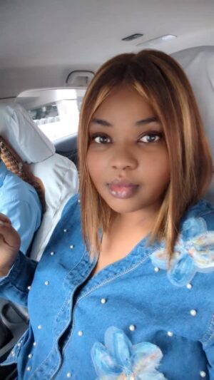Rose Ndauka Instagram - Hello ni siku nyengine Tena, tunashukuru Mwenyezi Mungu kwa kutuamsha salama...

Mwenyezi Mungu akawafungulie Milango ya kheri na baraka kwenye week hii mpya 🙏

Wewe ambae unataka kutoa Oda nicheck 255766181826