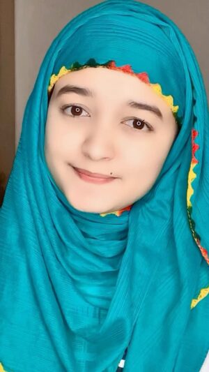 Roshni Sony Instagram - 🙂🤲🏻❤️ #goodthoughtsonly #goodthoughtsgoodlife #reelsinstagram #roshniansari #roshnisony #bangalore