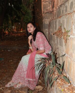 Roshni Sony Instagram - Eid Mubarak everyone 🌙✨🤗🫶🏻