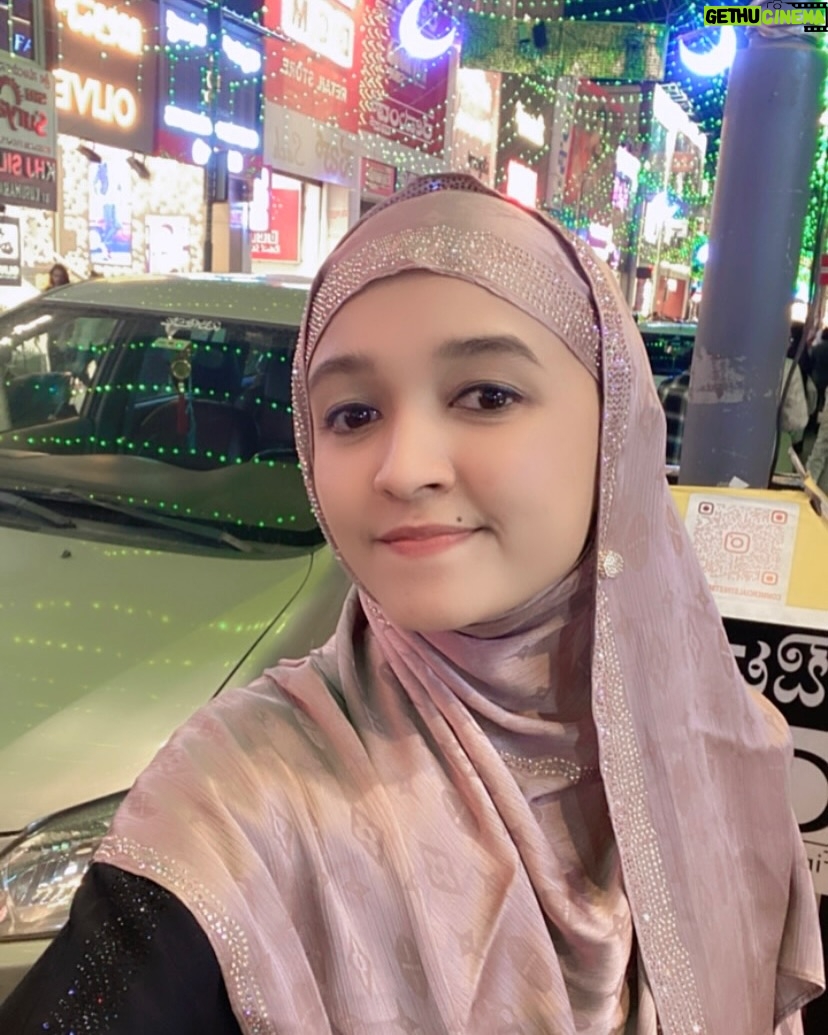Roshni Sony - 3.5K Likes - Hogi Eid ki shopping??? 🛍️