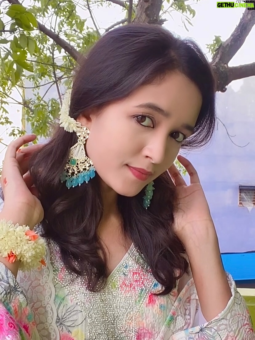 Roshni Sony - 3.5K Likes - Eid Ul Adha Mubarak 🌙🤍✨