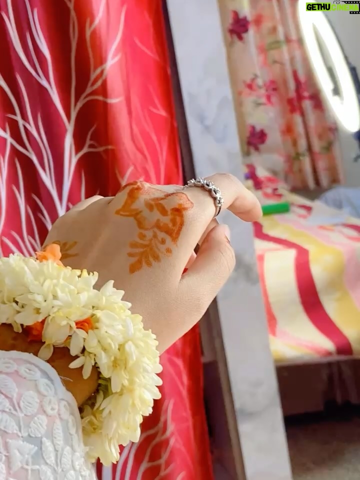 Roshni Sony - 3.5K Likes - Eid Ul Adha Mubarak 🌙🤍✨