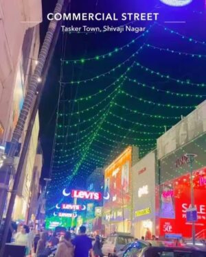 Roshni Sony Instagram - Hogi Eid ki shopping??? 🛍️