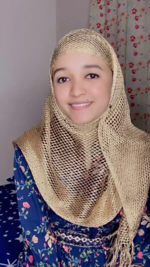 Roshni Sony Instagram - 😇🤲🏻 #roshniansari #roshnisony #feelitreelit #reelsi̇nstagram #trendingreels #bangalore