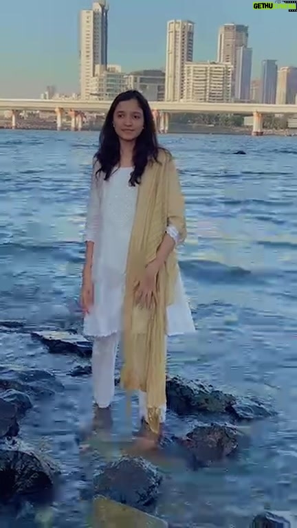 Roshni Sony - 3.9K Likes - 😇