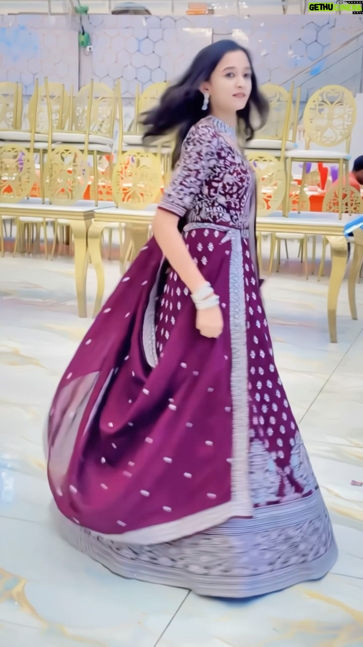 Roshni Sony - 5.6K Likes - Comment with purple hearts 💜 #roshniansari #roshnisony #feelitreelit #reelsinstagram #trendingreels #bangalore