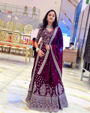 Roshni Sony Instagram - At Bestie’s Wedding ✨🩷✨