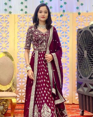 Roshni Sony Instagram - At Bestie’s Wedding ✨🩷✨