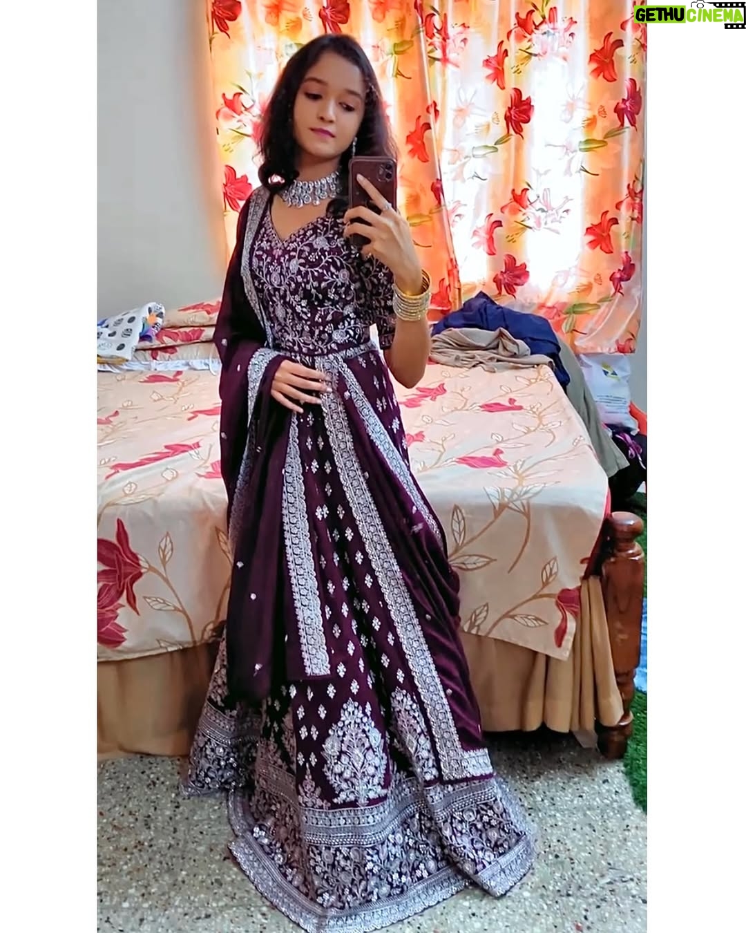 Roshni Sony - 3.8K Likes - At Bestie’s Wedding ✨🩷✨