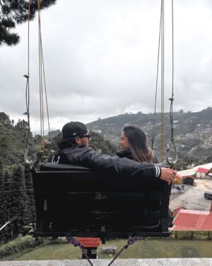 Rosmeri Marval Instagram - Nuestro Date de 17 aniversario Flow Novios 🤍