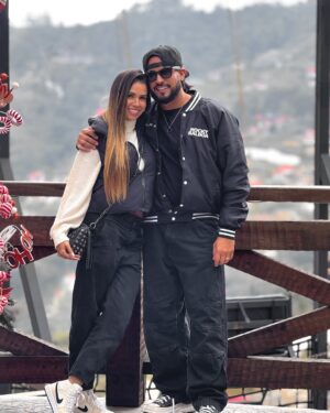 Rosmeri Marval Instagram - Nuestro Date de 17 aniversario Flow Novios 🤍