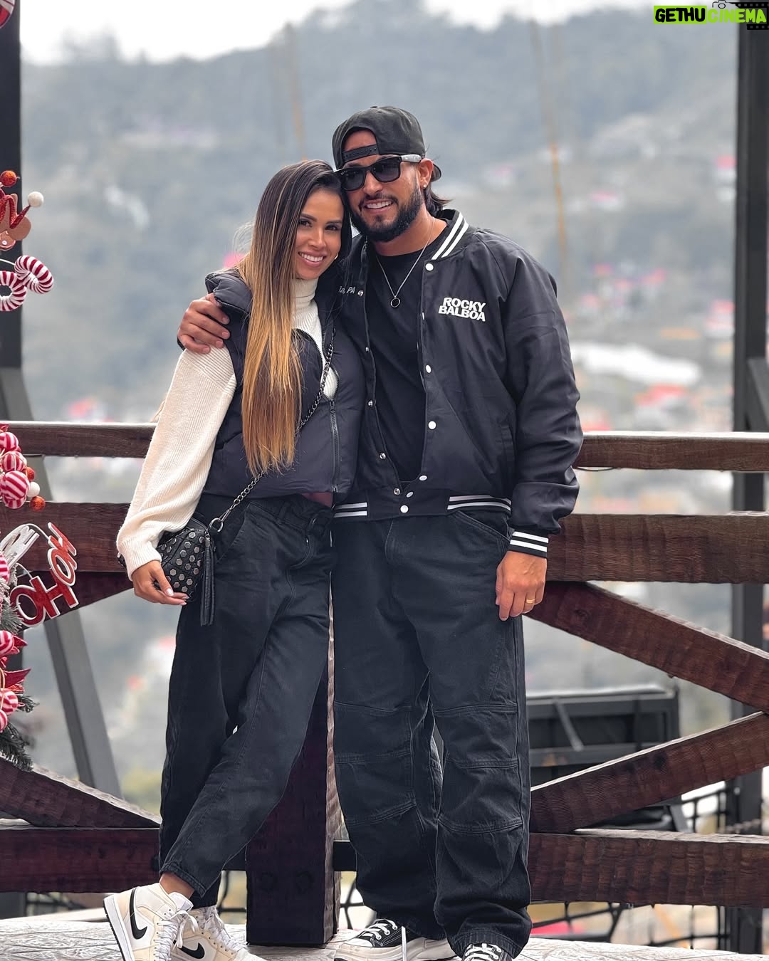 Rosmeri Marval - 143.1K Likes - Nuestro Date de 17 aniversario Flow Novios 🤍