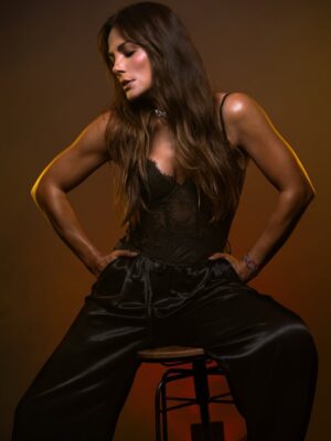 Rossana Nájera Instagram - Súbito… ✨
📸 @fermontesoc
Gracias team! ❣️
@juanperaltamakeup
@lisallende
@pp_ayala