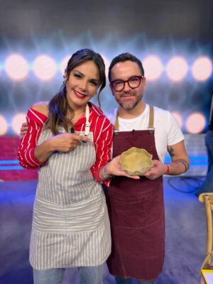 Rossana Nájera Instagram - Un poquito de Junio 2025…
🚙📸🎂🪲🌦️🎤🃏♣️💄🎭🐴❣️