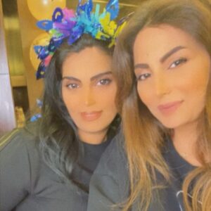Rouwaida Attieh Instagram - هلوستنا الكورونا😂يخليلي قلبك زيزي عمري انتي❤️
#رويدا_عطية #رويدا_عطية #زيزي #انستغرام #عيدالام #عيد_الأم #امي @zeezeehma