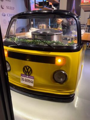 Rouwaida Attieh Instagram - creperie avenue الجناح مقابل خطيب و علمي كتير طيب