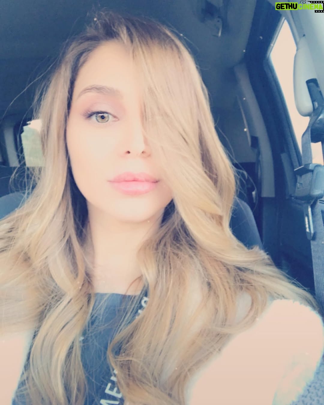 Rozina Lazkani - 28.9K Likes - يامراااحب ❤️🤍🌷