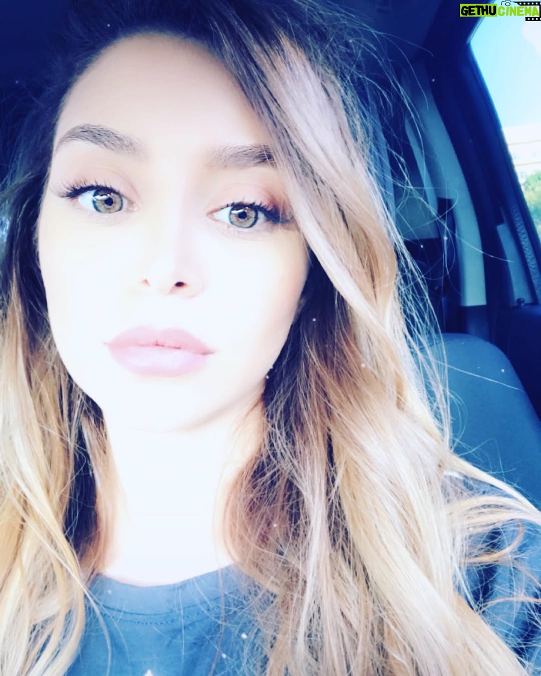 Rozina Lazkani - 28.9K Likes - يامراااحب ❤️🤍🌷