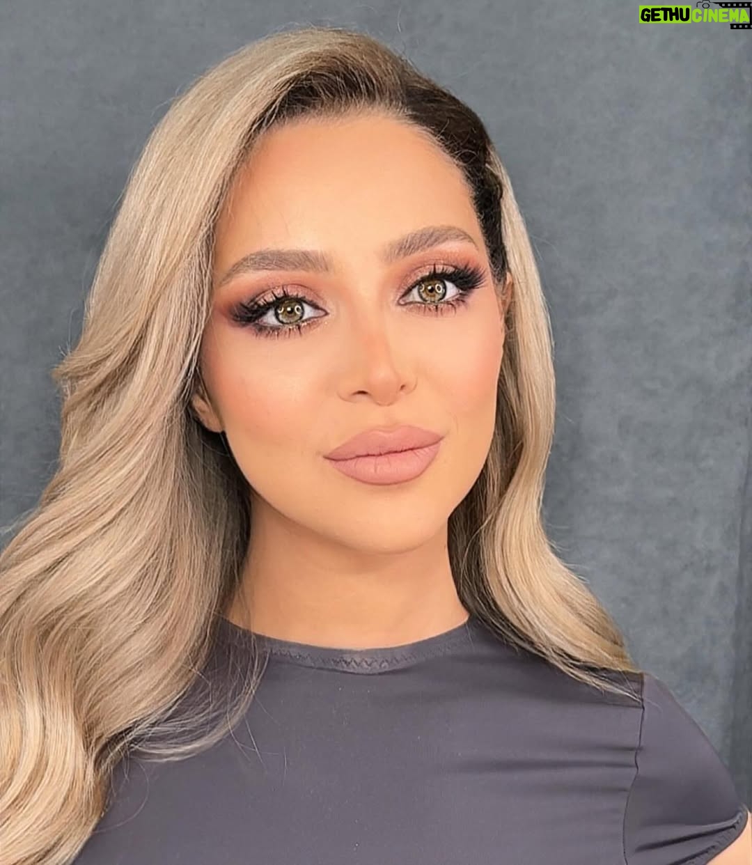 Rozina Lazkani - 31.5K Likes - The beautiful @rouzainalazkani_ 🤍 النعومة و الجمال مجتمعين فيكي 🥰 حبيتو اللوك من سحور مسلسل أولاد بديعة 2024 #رشاشربتجي #رمضان2024 #ولادبديعه #عبير @awlad_badeiaa #makeup #makeupmiddleeast