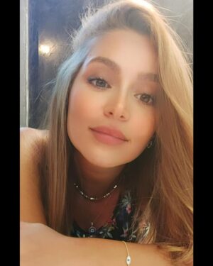 Rozina Lazkani Instagram - ❤️❤️❤️يسعد قلوبكم
#damascus #life #happy #love #photography #rouzainalazkani #peaceful #peace #fun #sweetdreams