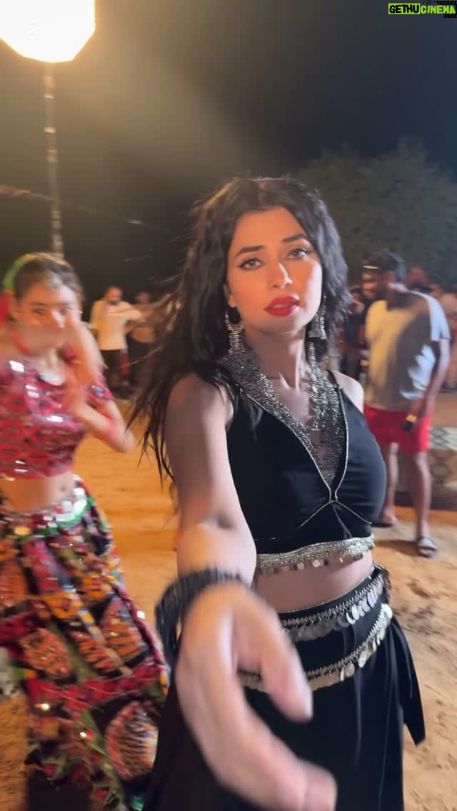 Ruba Khan - 50.5K Likes - Ban gyi jogan 😍 #rubakhan #trending #trendingsongs #instagood #loveyourself #shooting #time #reel #reelitfeelit❤️❤️ #reelitfeelit
