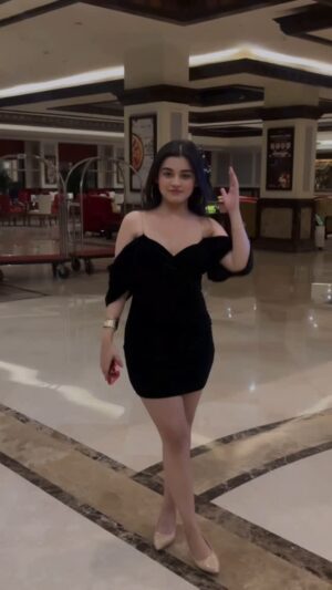 Ruchika Ray Instagram - STFU🔫🔥
#reelitfeelit #explorepage✨ #trend #song #trending #instamood #instagram #reel