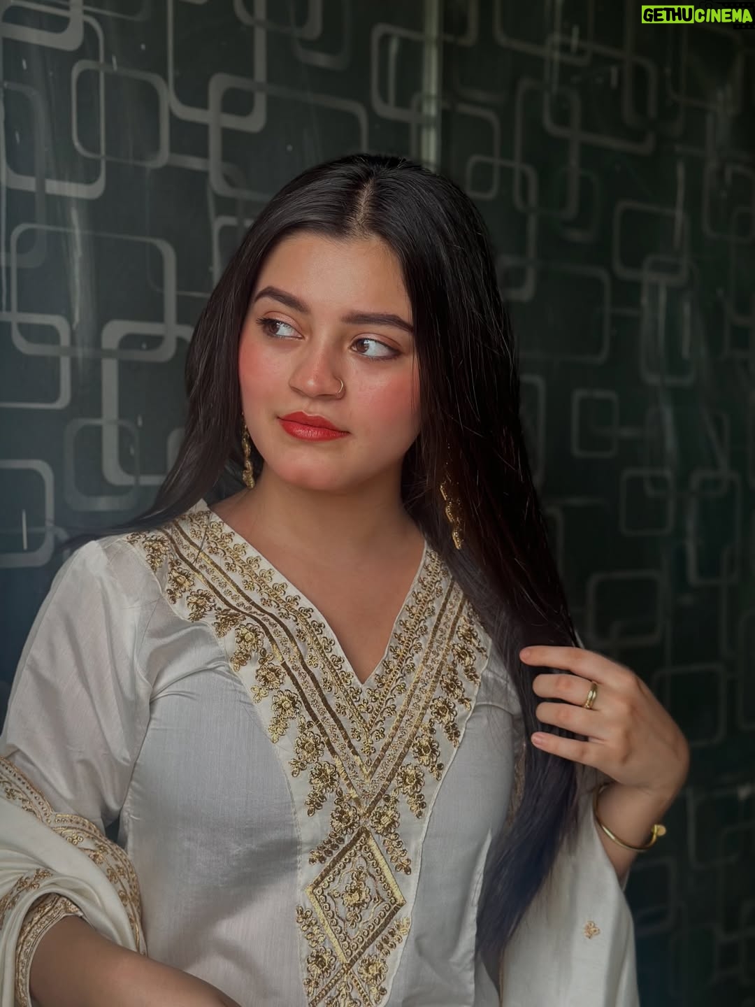 Ruchika Ray - 20.9K Likes - 🕊️🪞✨