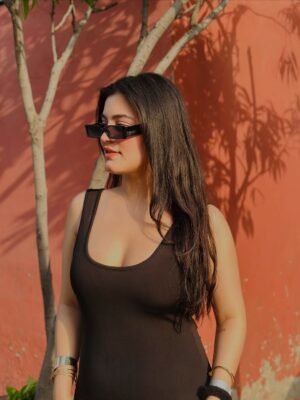 Ruchika Ray Instagram - neele neele ambar 💃🏻💘🎬👓