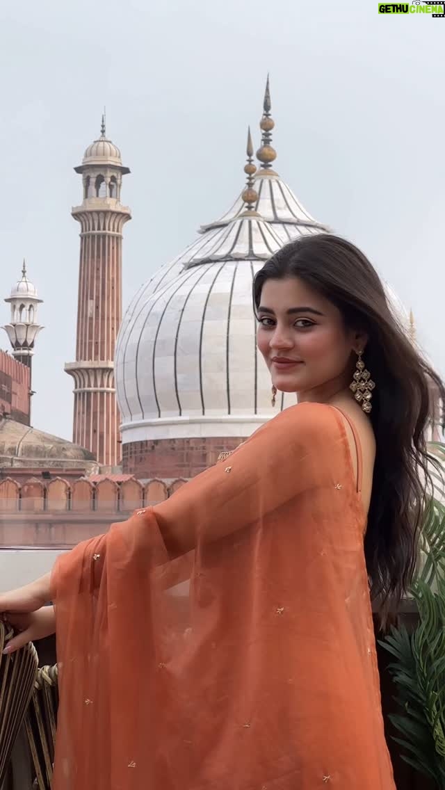 Ruchika Ray - 30.9K Likes - 🍂🪞⚡️