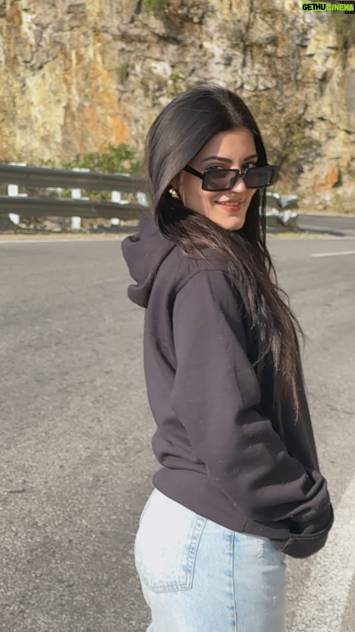 Ruchika Ray - 39K Likes - Jaa heer ne tenu Chor diya 💌✨