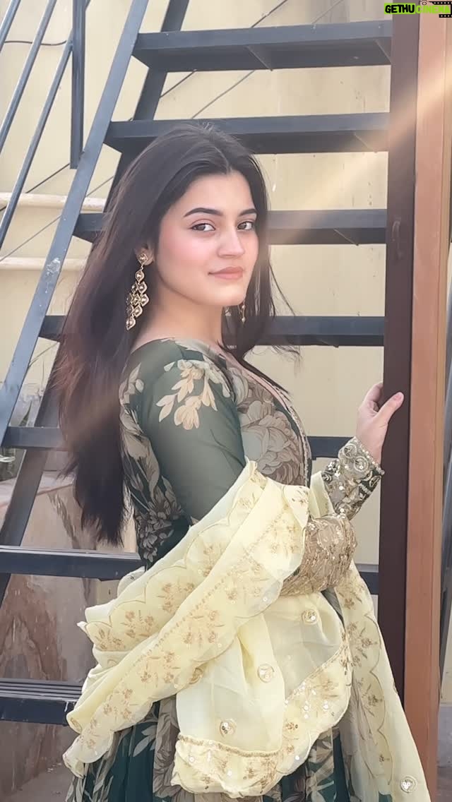 Ruchika Ray - 34.1K Likes - 🪬