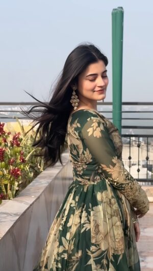 Ruchika Ray Instagram - always wanted to post a video on this song 🤍🕊️