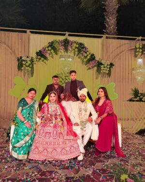 Rugees Vini Instagram - Maasi ki shaadi🤩🫠❤️🙏🏻 #rugees