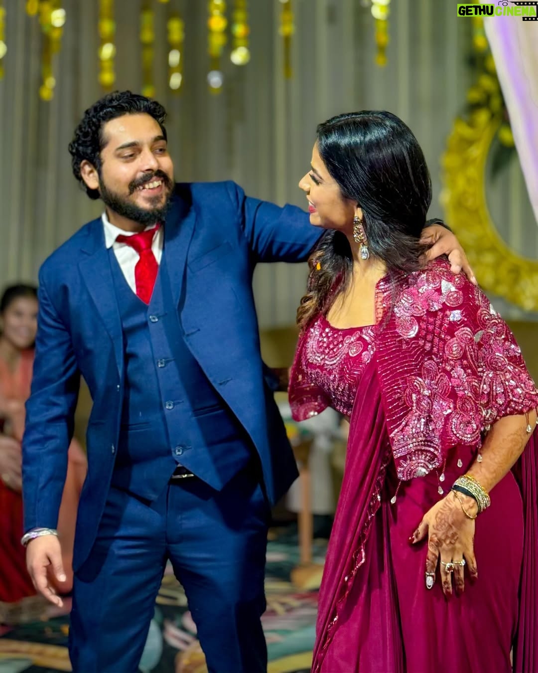 Rugees Vini - 30.6K Likes - Maasi ki shaadi🤩🫠❤️🙏🏻 #rugees