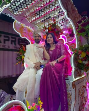 Rugees Vini Instagram - Maasi ki shaadi🤩🫠❤️🙏🏻 #rugees