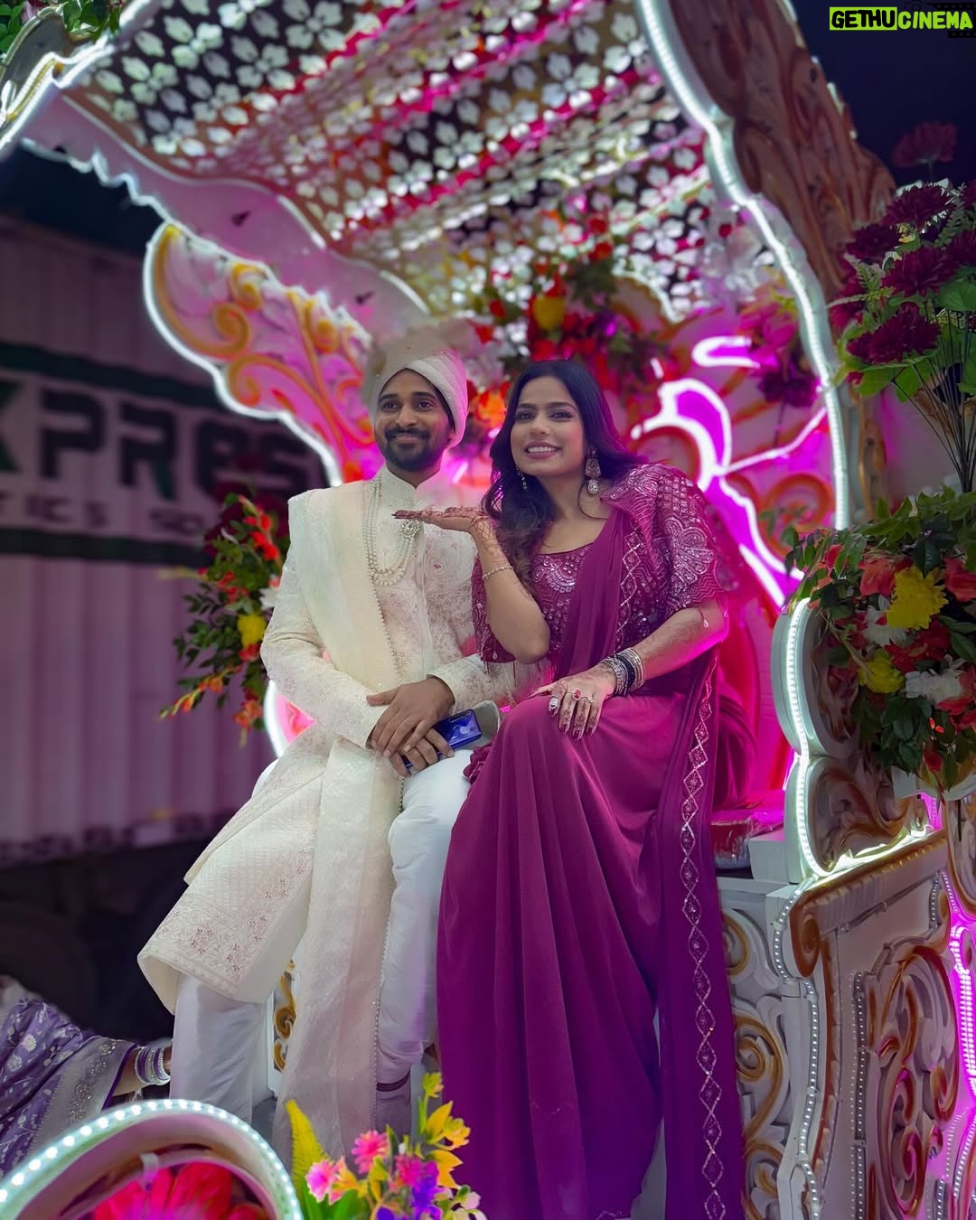 Rugees Vini - 30.6K Likes - Maasi ki shaadi🤩🫠❤️🙏🏻 #rugees