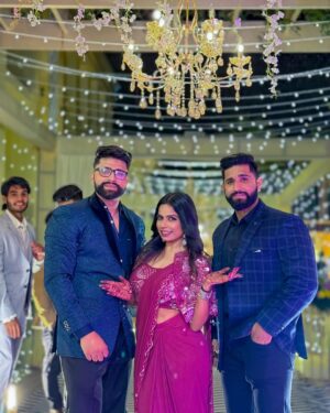 Rugees Vini Instagram - Maasi ki shaadi🤩🫠❤️🙏🏻 #rugees