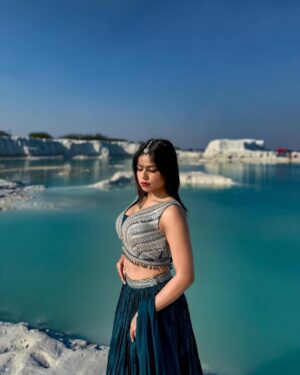 Rugees Vini Instagram - Shades of blue💙