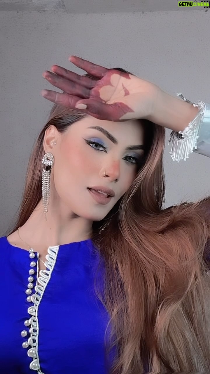 Rukaiya Firoz Khan - 9.4K Likes - عيد Mubarak💙