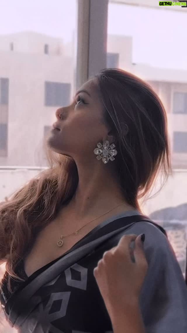 Rukaiya Firoz Khan - 8.9K Likes - 💫👀