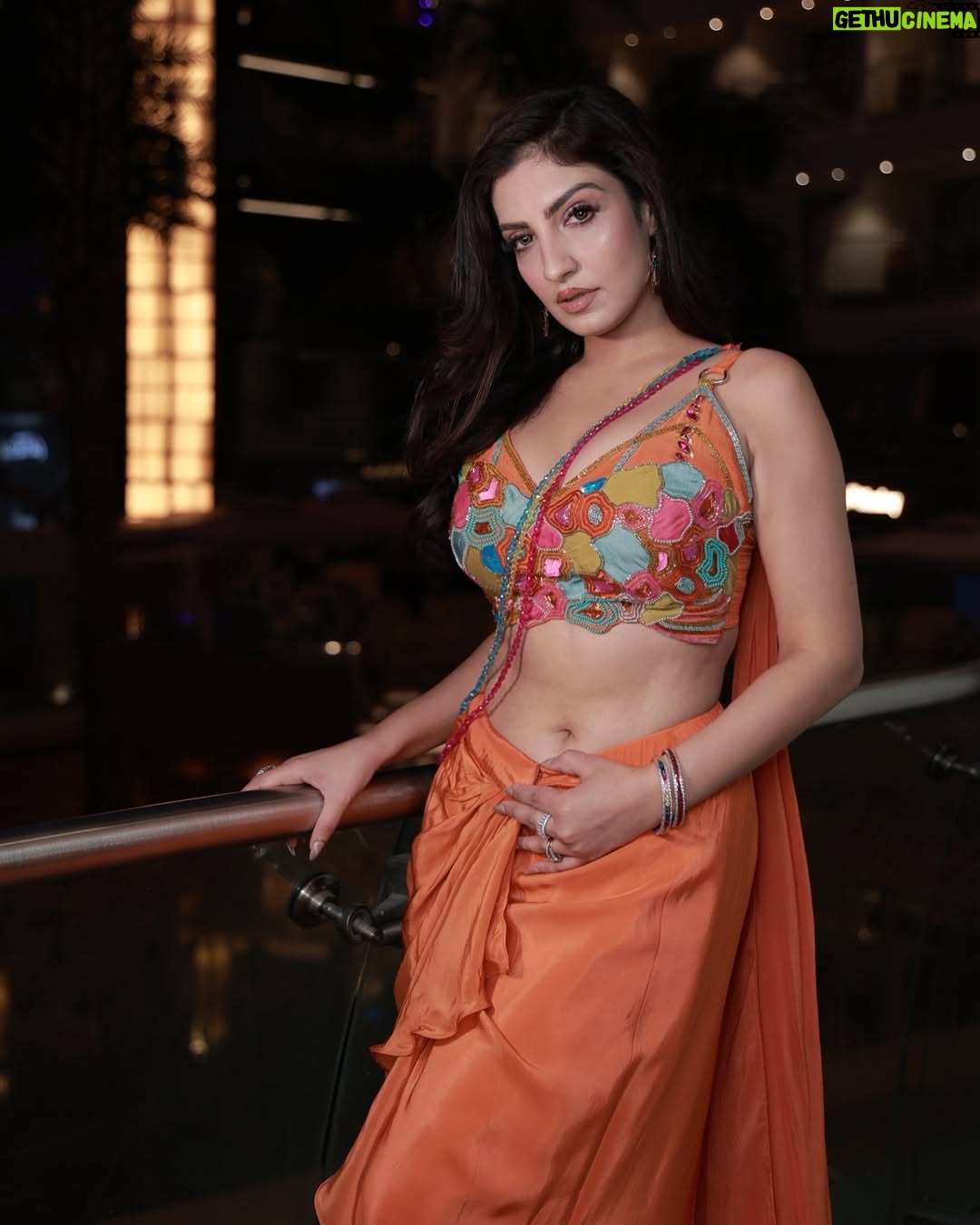 Rupali Jagga - 28.4K Likes - Tere Naam Se Mar Jaun 🧡❤️‍🩹
.
Love All These Pictures... Slide and Go Through Them all 🥹
Outfit - @mergedesignofficial
Earrings & bracelets - @muchmore_art_jewellery 
Rings- @muchmore_art_jewellery @dazzlebysonia
Stylist - @styledbysujata
Assistant - @vrudhirita333 @stylebysaylichavan
Intern - @priiiyaankkaa
#rupalijagga #indianattire❤️ #desigirl #saree #indianoutfit #desi #india #terideewani