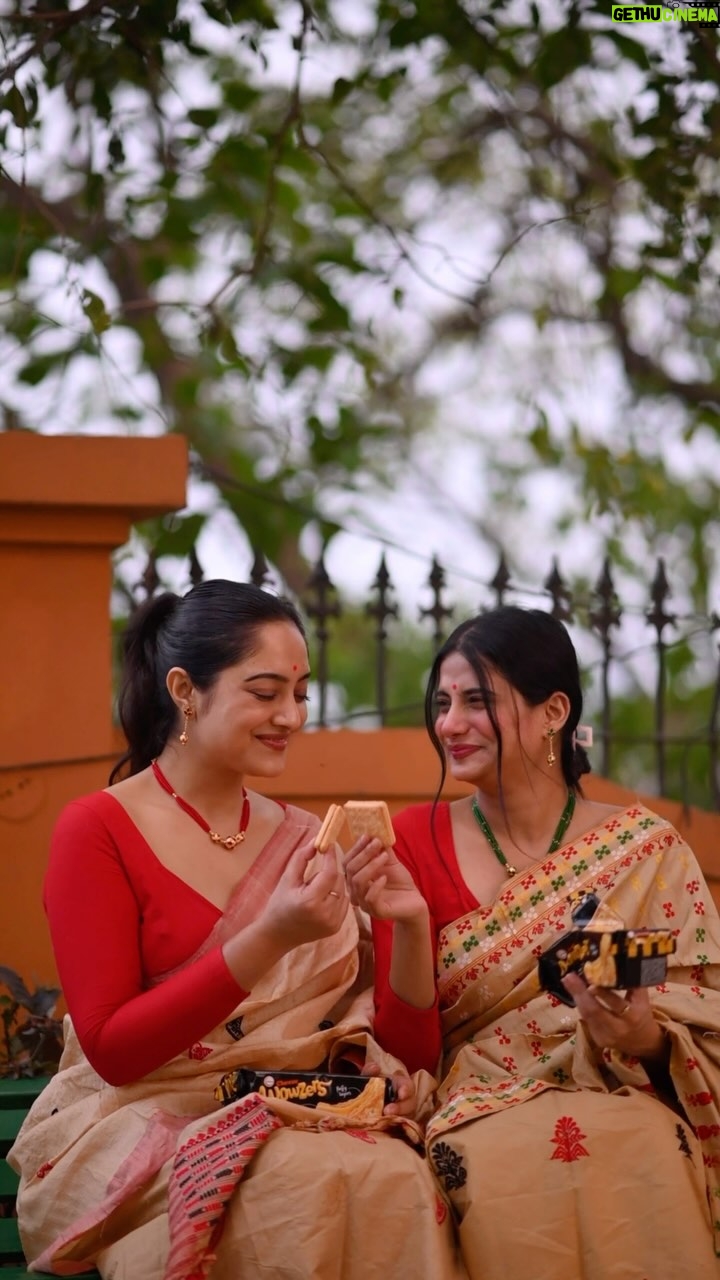 Rupankrita Kalita - 43.8K Likes - This Bihu, we added extra crunch, fun, and WOW with Sunfeast Wowzers

Full of 14 crispy layers, cheesy goodness & sweet sprinkles – just the perfect festive bite!

What about you? Tried it yet?

🎥 @bishal_baroi_photography_ 

#SunfeastWowzers #BihuVibes #FestiveCrunch #WowInEveryBite