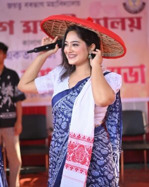 Rupankrita Kalita Instagram - Thank you Barbhag College for all your love ❤️ 
Mua @nayanmonimedhi_ 
📷 @utjjal_kalita_photography and @harishbaruah_photography