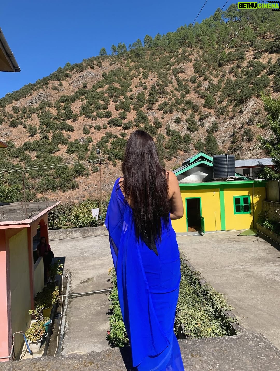 Rupankrita Kalita - 18K Likes - Memories of “Roi Juwa Na”🍁
#musicvideo #shooting #makeup 

@rupankrita_kuki @alankrita_kalita @sal_eim__ @ogflyingaviator @amalroy_photography @muabhattacharjee @banamali_photography
