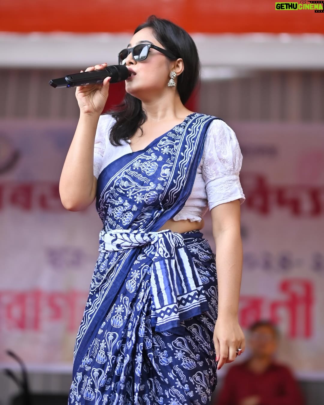 Rupankrita Kalita - 26.4K Likes - Thank you Barbhag College for all your love ❤️ 
Mua @nayanmonimedhi_ 
📷 @utjjal_kalita_photography and @harishbaruah_photography